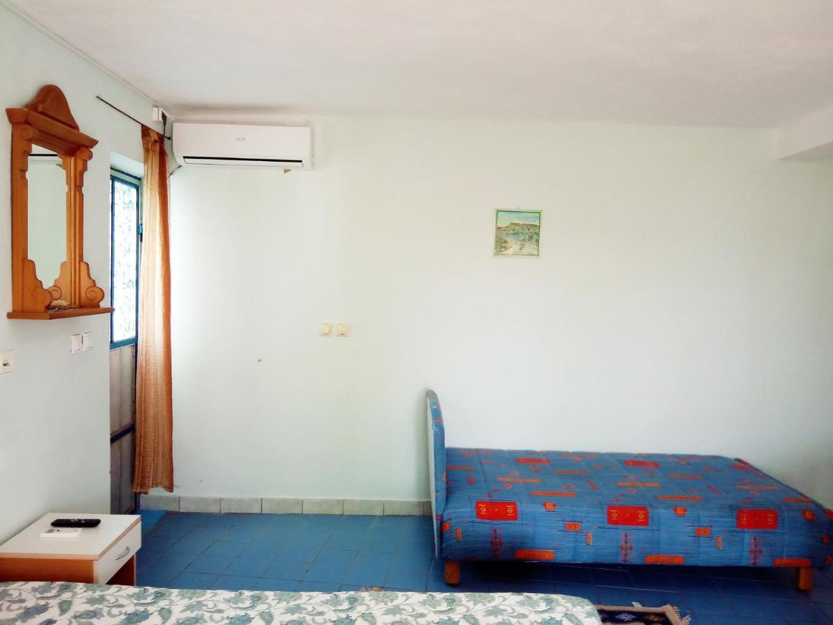 Vila Umicevic Hotel Bijela Bagian luar foto