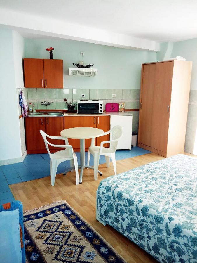 Vila Umicevic Hotel Bijela Bagian luar foto