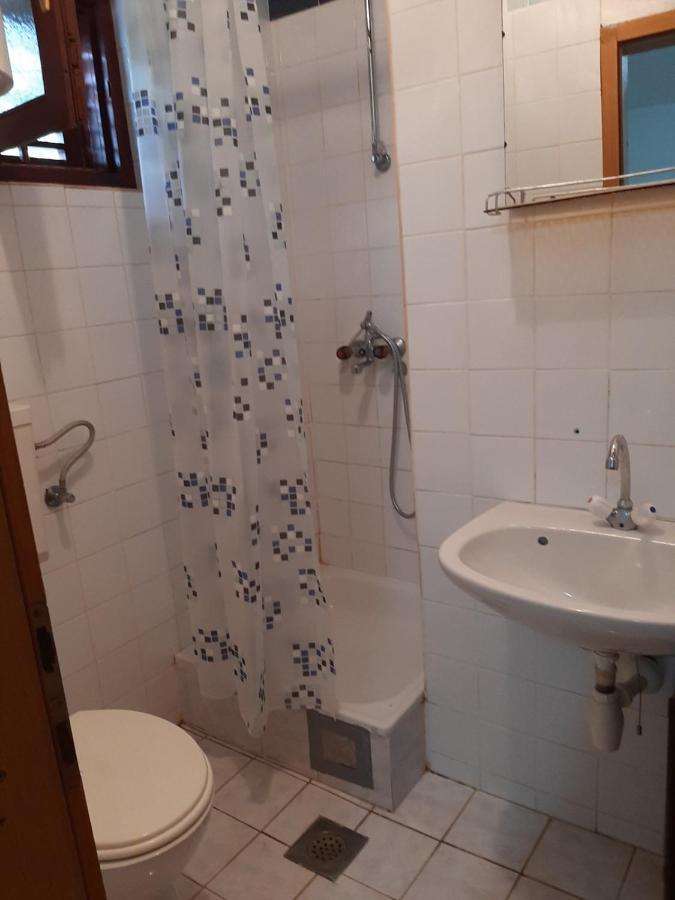 Vila Umicevic Hotel Bijela Bagian luar foto